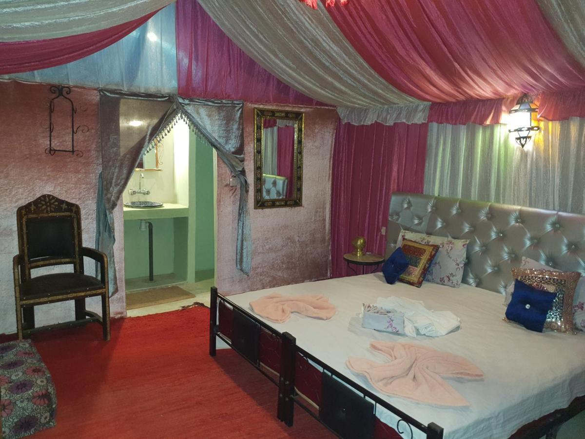 Auberge Sahara Garden Lac Yasmins Exterior photo
